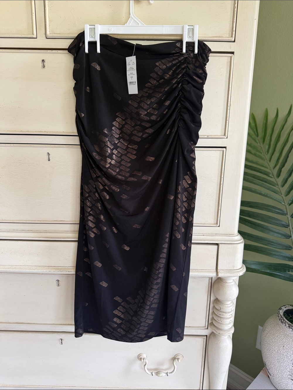 White House Black Market Black Midi Skirt with Metallic Bronze Print